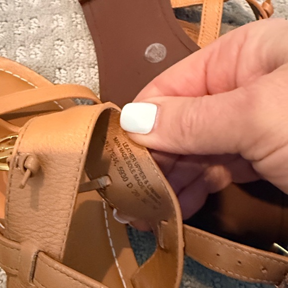 Tory Burch Camel Muller 5mm logo Sandals with Gold Emblem. Leather. 7 - Picture 5 of 5